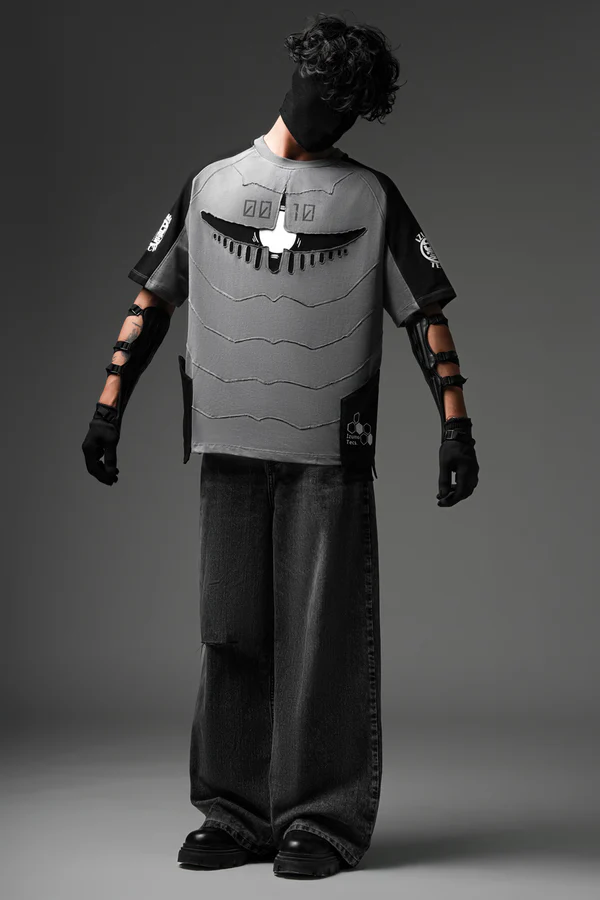 Weapon No.10 - Fully Armoured T-shirt